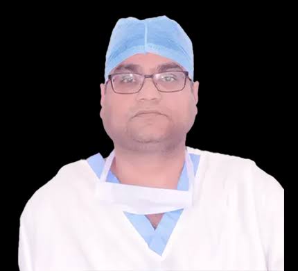 Dr Arun Singhvi